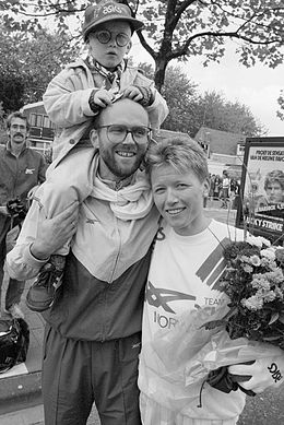 260px-Ingrid_Kristiansen_with_family_1987